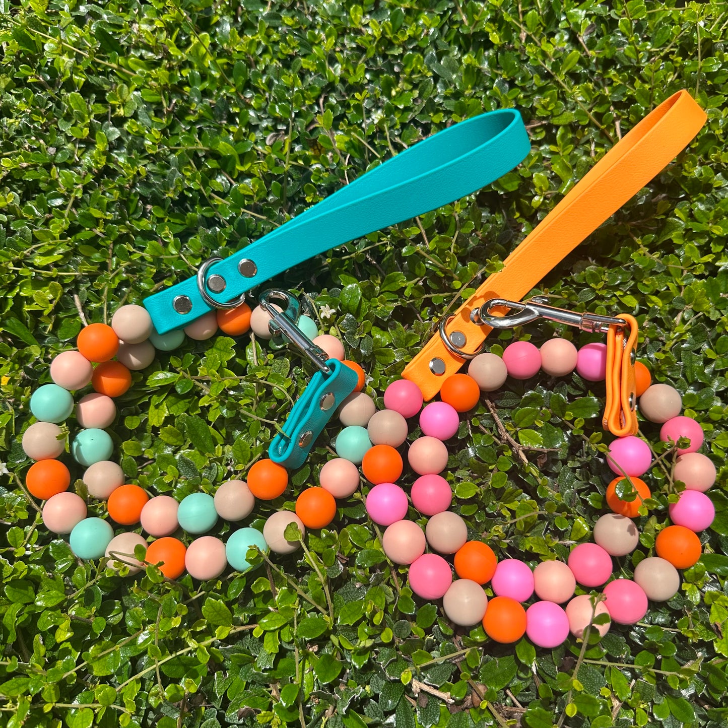Beaded dog leash