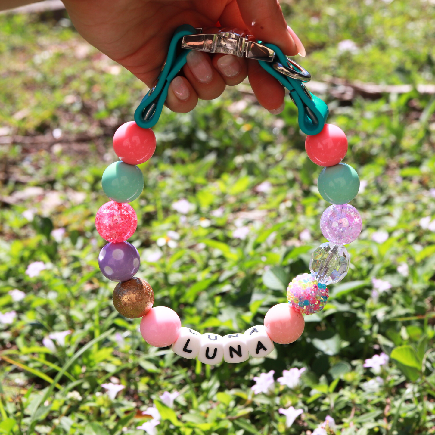 ¡Diseña tu propio collar para perro o gato! Nombre personalizado, cuentas y opciones de correa