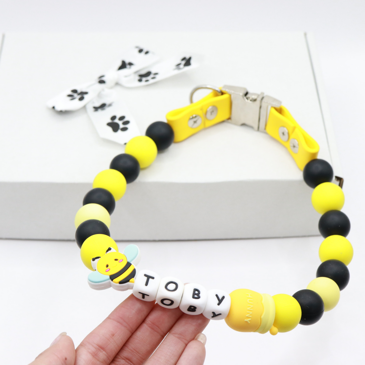 Beaded Name Bee Dog Collar - Quick Release Yellow Strap