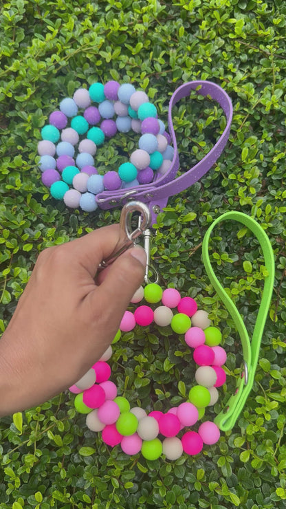 Beaded dog leash